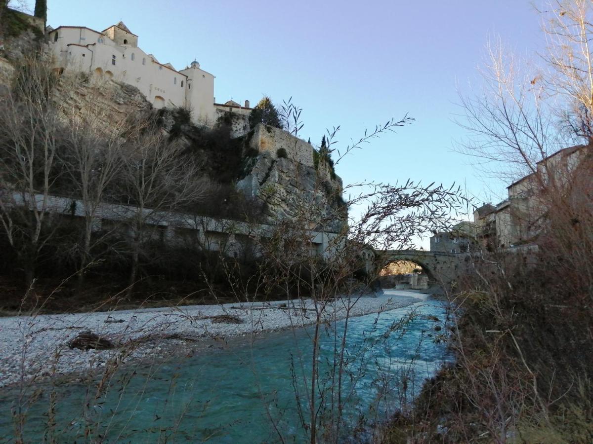 Coquet Studio-Vaison La Romaine Exterior foto